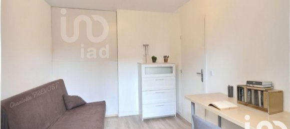 3 Schlafzimmer Wohnung in La Courneuve, France, Nr. 360415 10