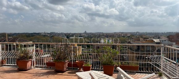 6 rooms Penthouse in Rome, Italy No. 59066 25
