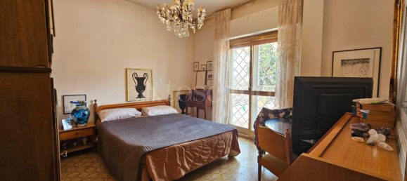 6 rooms Penthouse in Rome, Italy No. 59066 13