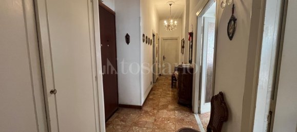 6 rooms Penthouse in Rome, Italy No. 59066 9