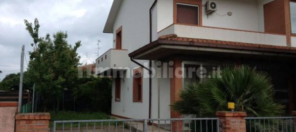 Villa de 4 dormitorios en Ravenna, Italy No. 164101 2