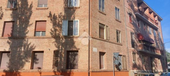 Квартира с 2 комнатами в Феррара, Италия № 274271 4