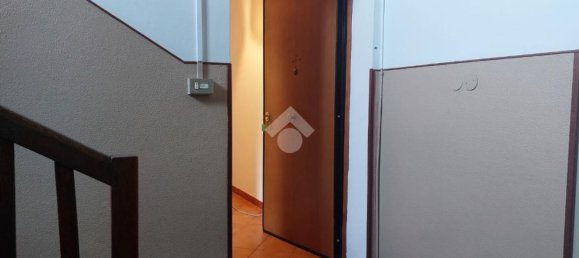 Квартира с 2 комнатами в Феррара, Италия № 274271 14