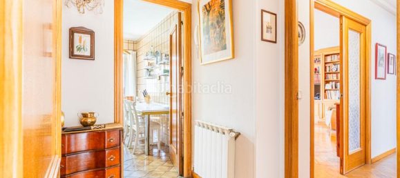 Apartamento de 4 dormitorios en Majadahonda, Spain No. 161080 8