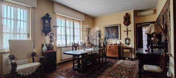 2 bedrooms Penthouse in Treviglio, Italy No. 314637 10