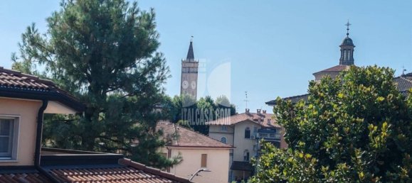 2 bedrooms Penthouse in Treviglio, Italy No. 314637 19