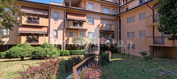 2 bedrooms Penthouse in Treviglio, Italy No. 314637 22