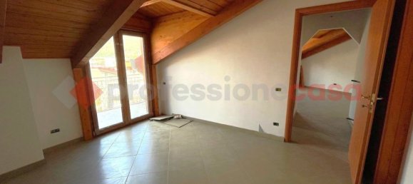 3-Zimmer Wohnung in Siano, Italy, Nr. 145077 10