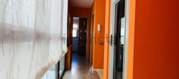 5 bedrooms Townhouse in L'Hospitalet de Llobregat, Spain No. 171836 6