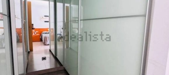 5 bedrooms Townhouse in L'Hospitalet de Llobregat, Spain No. 171836 10