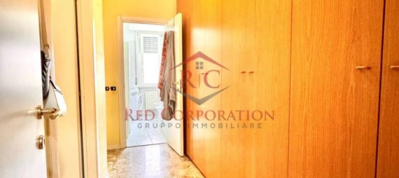 3 bedrooms Apartment in Reggio Emilia, Italy No. 277363 7