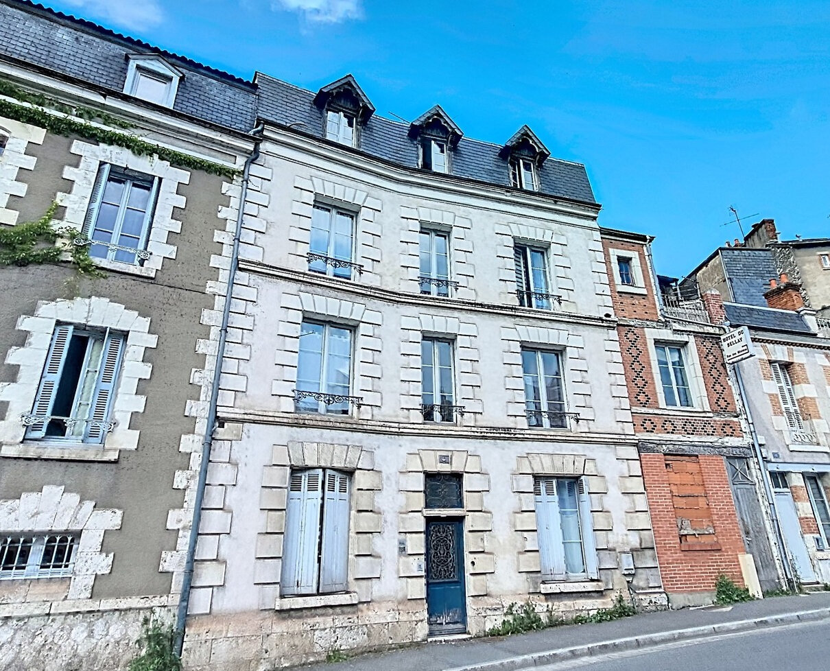 8 Schlafzimmer Gebäude in Blois, France, Nr. 83292