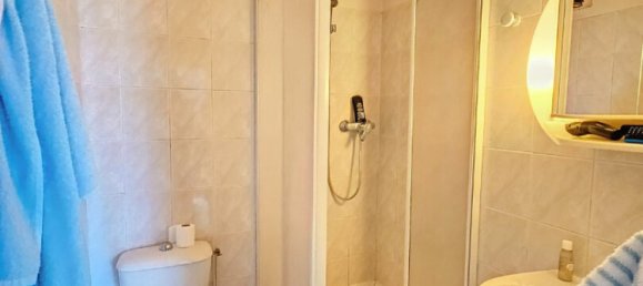 8 Schlafzimmer Gebäude in Blois, France, Nr. 83292 10