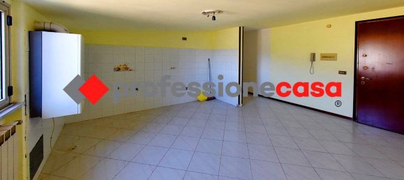 Apartamento de 2 dormitorios en Alife, Italy No. 198632 4