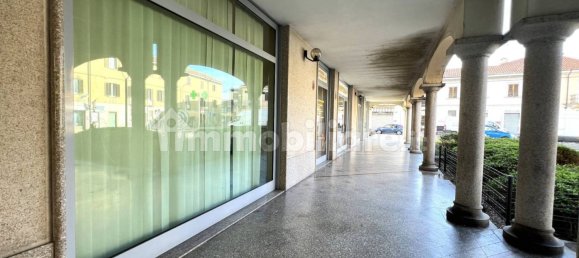 1 room Office in Vanzago, Italy No. 110775 32