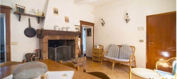 2 bedrooms House in Roccastrada, Italy No. 290224 15