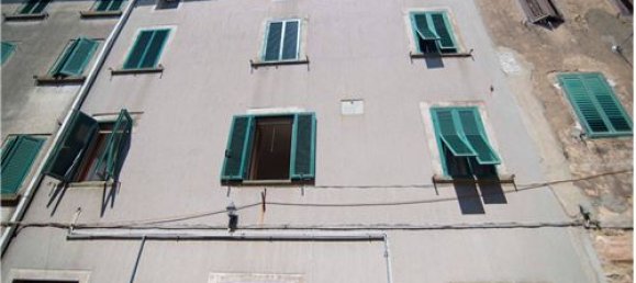 2 bedrooms House in Roccastrada, Italy No. 290224 4