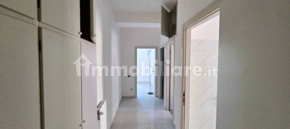 1 bedroom Apartment in Rome, Italy No. 345545 4
