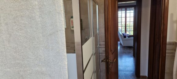 Casa de 5 habitaciónes en San Giuliano Terme, Italy No. 296275 10