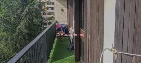 3 bedrooms Apartment in Fontenay-le-Fleury, France No. 176912 18