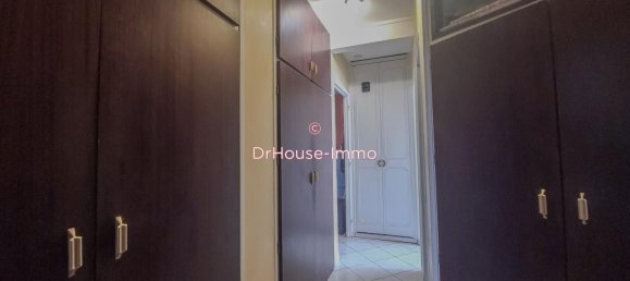 3 bedrooms Apartment in Fontenay-le-Fleury, France No. 176912 17