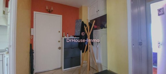 3 bedrooms Apartment in Fontenay-le-Fleury, France No. 176912 16