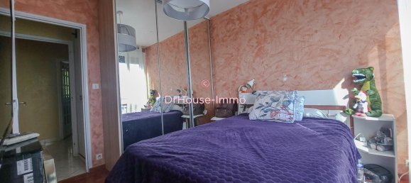 3 bedrooms Apartment in Fontenay-le-Fleury, France No. 176912 12