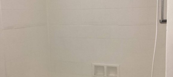 Studio in Levallois-Perret, France No. 150624 5