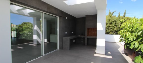 Villa de 5 dormitorios en Teulada, Spain No. 15047 8