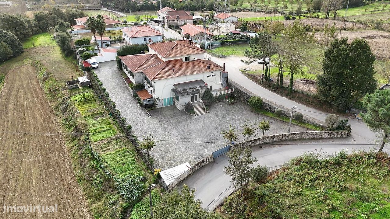 5 غرف نوم منزل في Guimaraes, Portugal رقم 39161