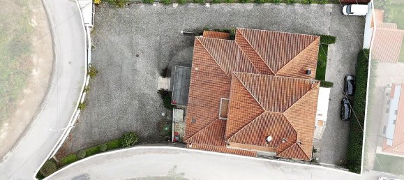 5 غرف نوم منزل في Guimaraes, Portugal رقم 39161 39