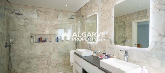 4 bedrooms Villa in Olhao, Portugal No. 99484 24