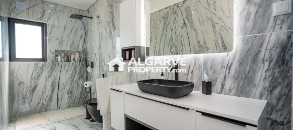 4 bedrooms Villa in Olhao, Portugal No. 99484 18