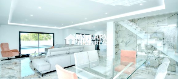 4 bedrooms Villa in Olhao, Portugal No. 99484 2