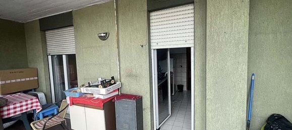 3 rooms Apartment in Rome, Italy No. 133823 7