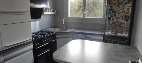 2 bedrooms Apartment in Tours, France No. 326893 3