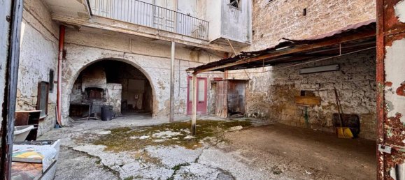 5 bedrooms House in Casandrino, Italy No. 315746 15