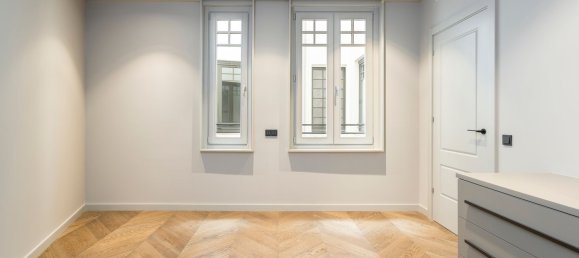 2 bedrooms Apartment in Ciutat Vella, Spain No. 103334 34