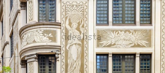 2 bedrooms Apartment in Ciutat Vella, Spain No. 103334 2