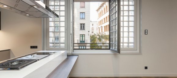 2 bedrooms Apartment in Ciutat Vella, Spain No. 103334 14