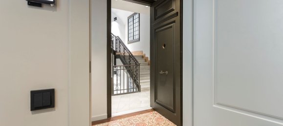 2 bedrooms Apartment in Ciutat Vella, Spain No. 103334 43