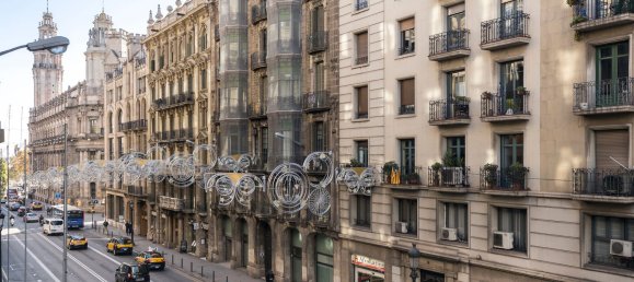 2 bedrooms Apartment in Ciutat Vella, Spain No. 103334 16