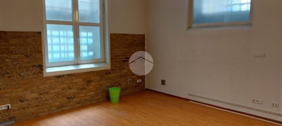 88m² Warehouse in Turin, Italy No. 320992 30