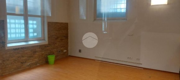 88m² Warehouse in Turin, Italy No. 320992 14