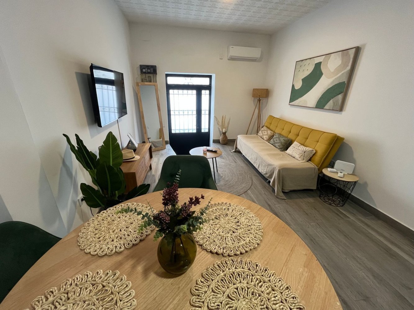 Квартира с 2 спальнями в Аликанте, Испания № 155204