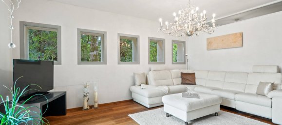 8غرفة بناية في Ravensburg, Germany رقم 71453 4