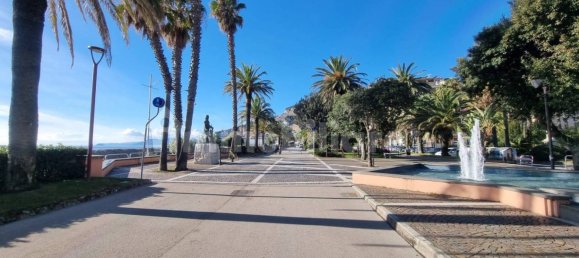 Apartamento T2 em Finale Ligure, Italy N.º 53807 11