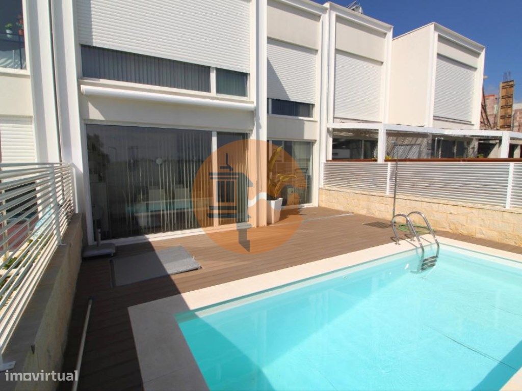 4 غرف نوم منزل في Tavira, Portugal رقم 133228