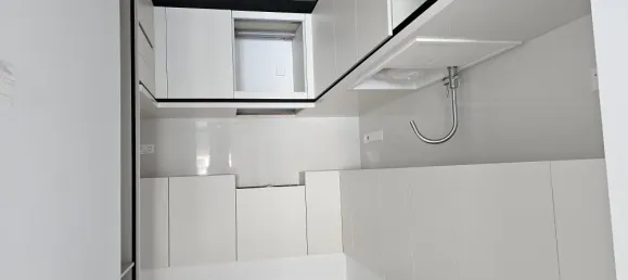 Apartamento T2 em Agios Athanasios, Cyprus N.º 3728 15