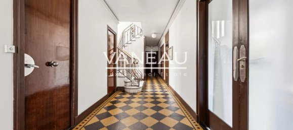 Apartamento de 2 dormitorios en Paris, France No. 171739 16